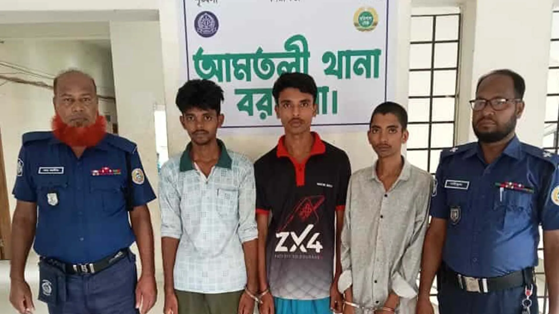 বরগুনায় সাবেক স্বামীকে মারতে কিশোর গ্যাং ভাড়া করলেন স্ত্রী